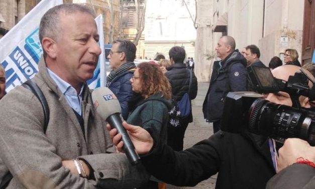 EX EMBRACO: UGL, ‘SBLOCCO STIPENDIO DICEMBRE E TREDICESIMA SOLO FRA 2 SETTIMANE’