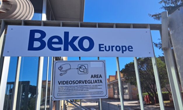 BEKO EUROPE: L’AZIENDA CONFERMA IN PARLAMENTO IL PIANO DI DIMISSIONI PER L’ITALIA : 1935 ESUBERI. I SINDACATI: DEVASTANTE